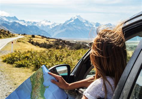 自駕遊如何辦簽證：當車輪遇上護照的奇幻旅程